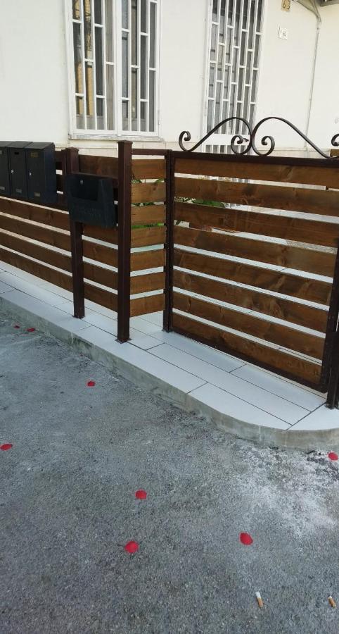Relais Divi Apartment กาสเตลลัมมาเร ดิ สตาเบีย ภายนอก รูปภาพ